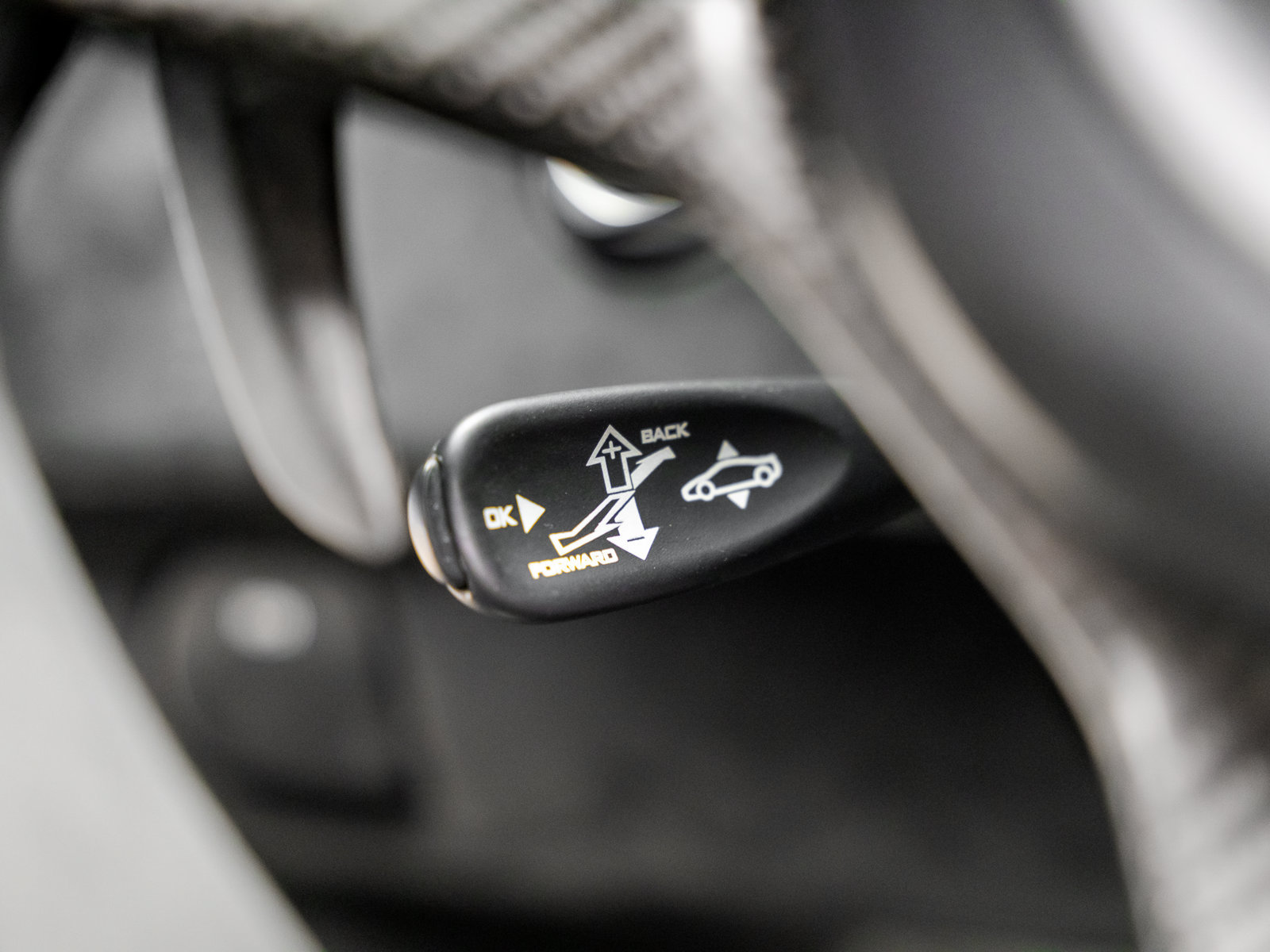 Used 2020 McLaren 600LT Spider RWD image 53