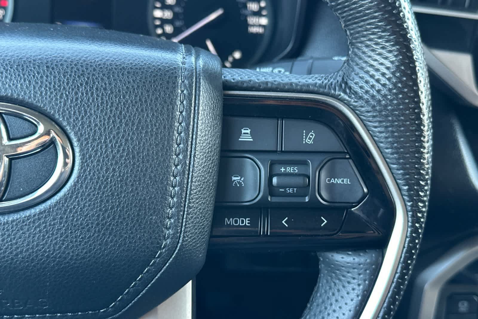 Used 2024 Toyota Tundra SR5 w/ SR5 Premium Package AWD/4WD image 28
