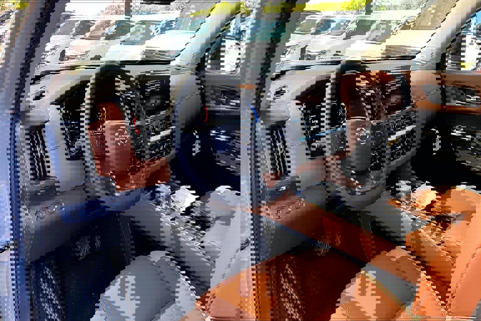 New 2026 Nissan Pathfinder Platinum image 10