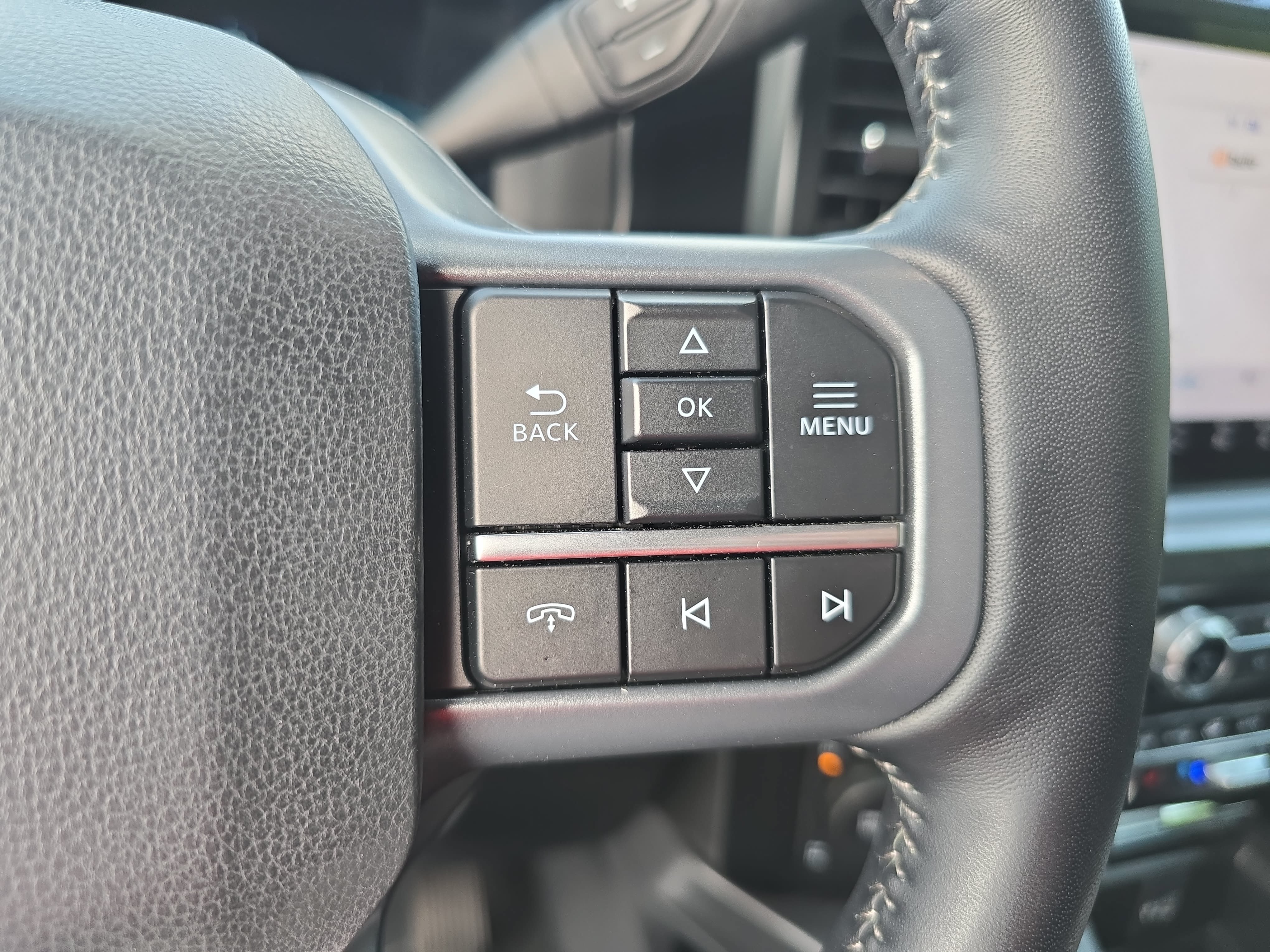 Used 2024 Ford F250 Lariat w/ Lariat Ultimate Package AWD/4WD image 17
