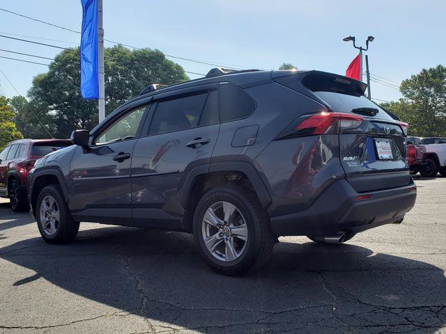 Used 2022 Toyota RAV4 XLE image 5