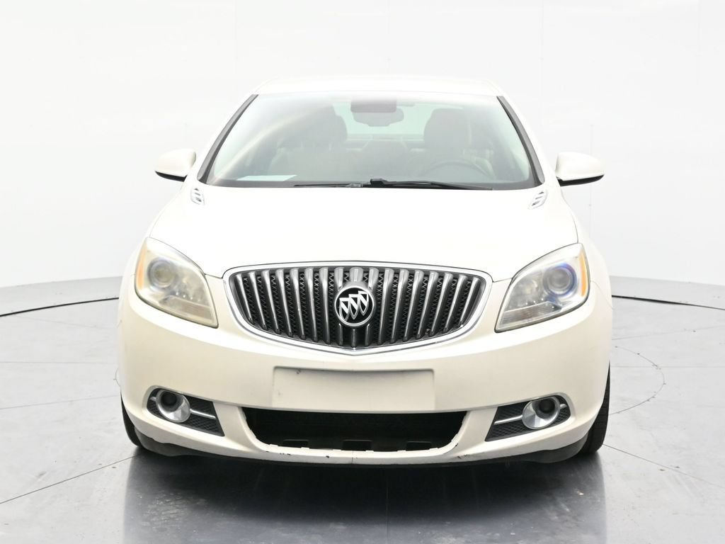 Used 2013 Buick Verano Leather FWD image 2