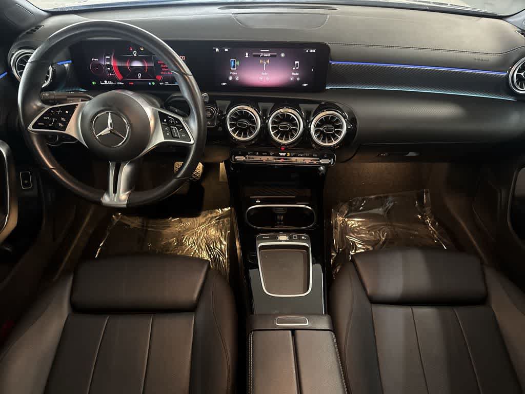 Used 2025 Mercedes-Benz CLA 250 image 23