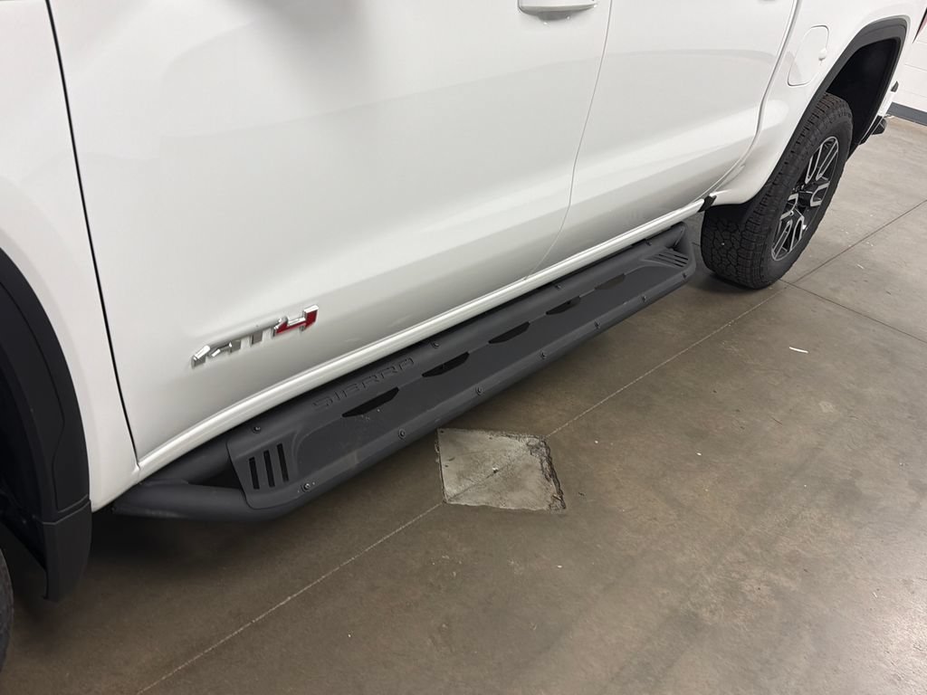 New 2026 GMC Sierra 1500 AT4 w/ AT4 Premium Package AWD/4WD image 11