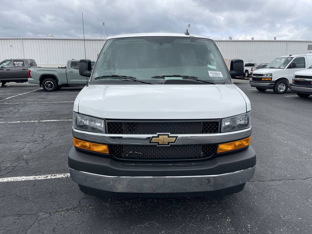 New 2026 Chevrolet Express 2500 Extended w/ Driver Convenience Package RWD image 3