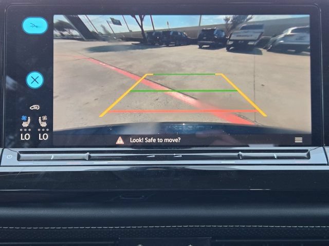 Used 2025 Volkswagen Atlas SE FWD image 17