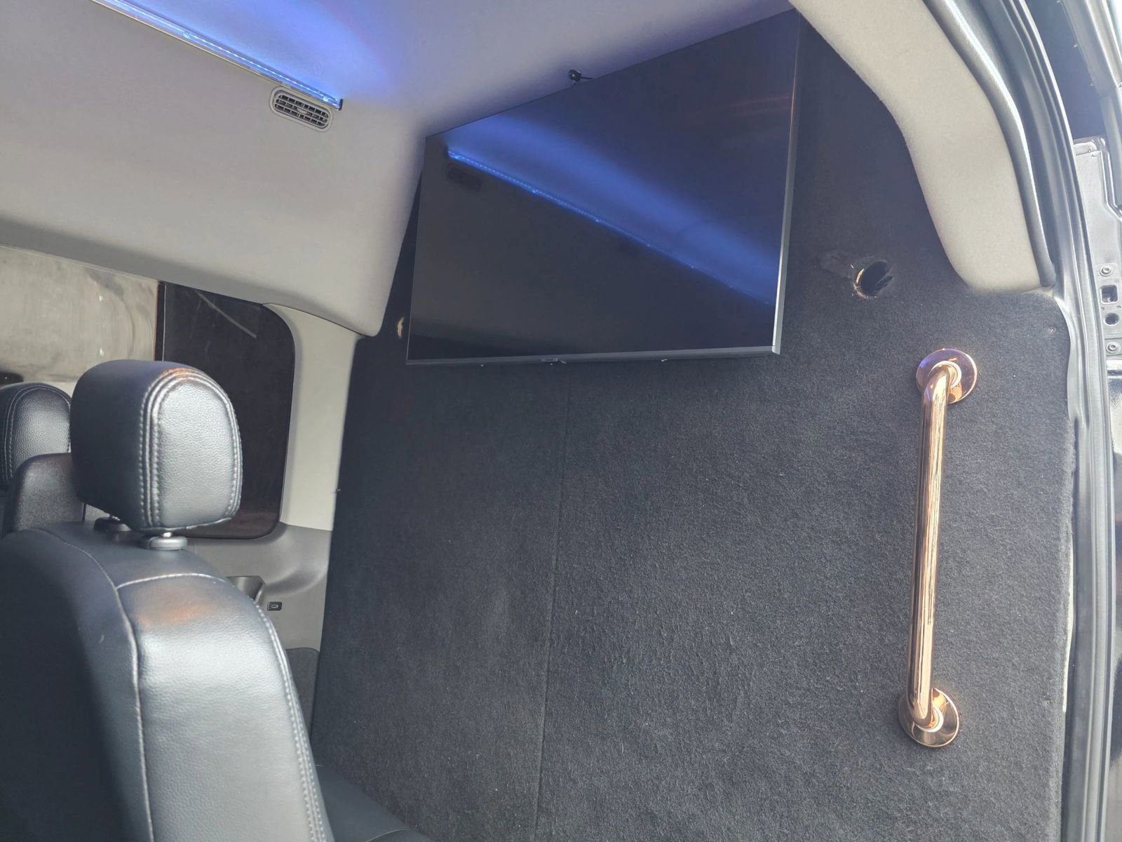 Used 2020 Ford Transit 350 XL image 32