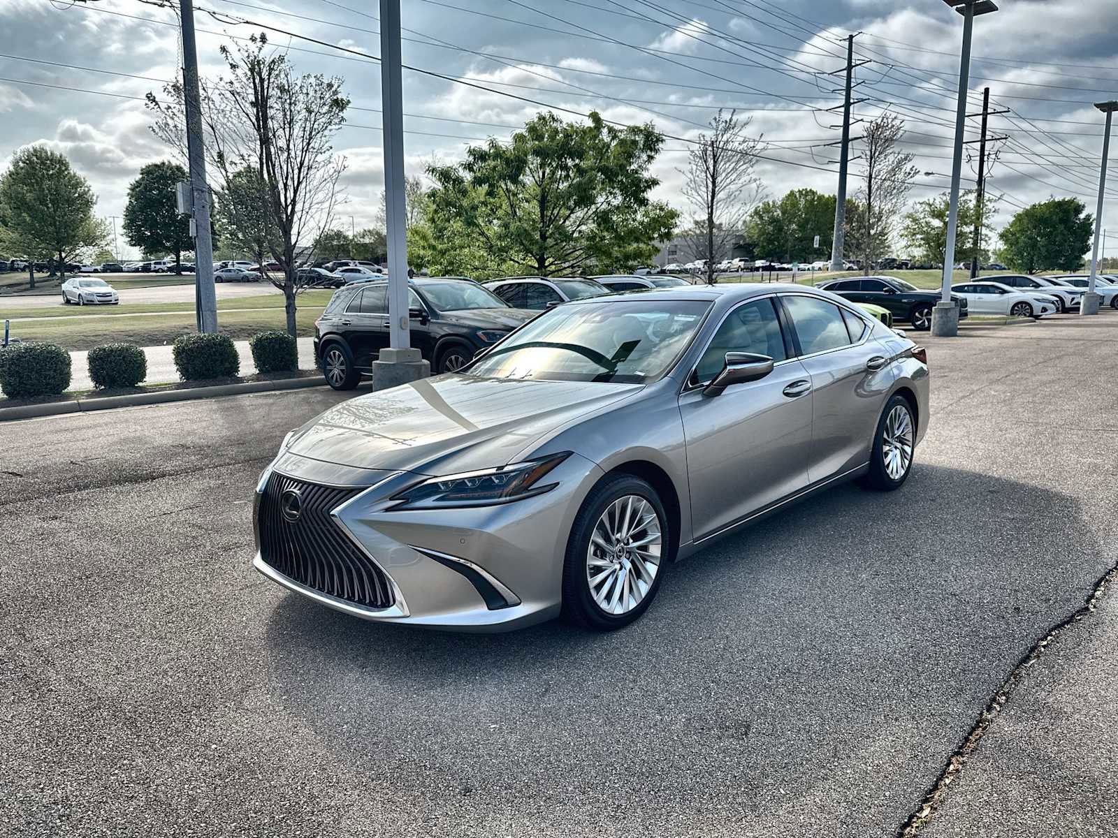 Used 2021 Lexus ES 350 Ultra Luxury w/ Accessory Package