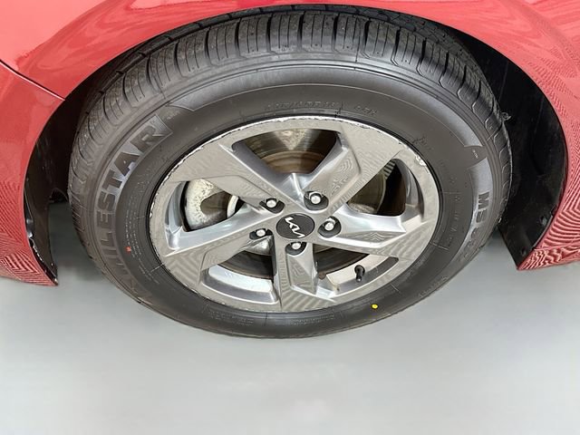 Used 2022 Kia K5 LXS image 27