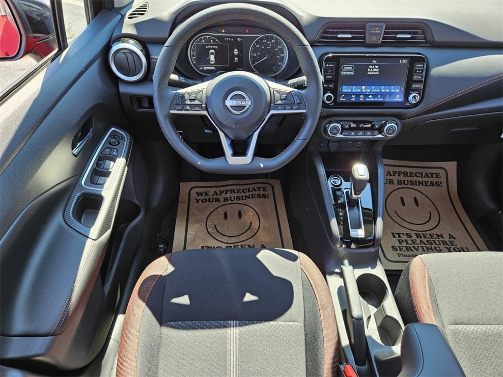 New 2025 Nissan Versa SR w/ Trunk Package image 6