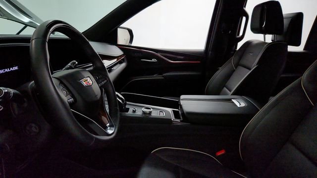 Certified 2023 Cadillac Escalade Premium Luxury w/ LPO, Floor Liner Package image 12