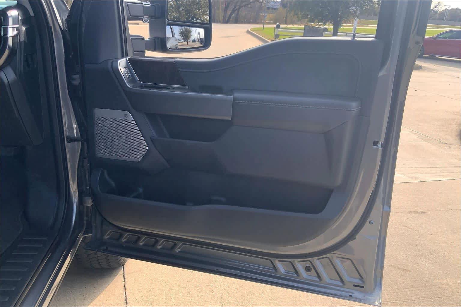 Used 2024 Ford F250 Lariat AWD/4WD image 22