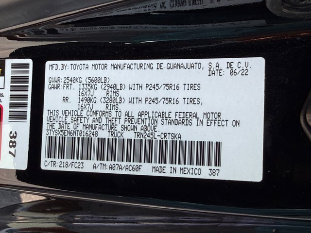 Certified 2022 Toyota Tacoma SR5 w/ SR5 Appearance Package (SM) AWD/4WD image 28