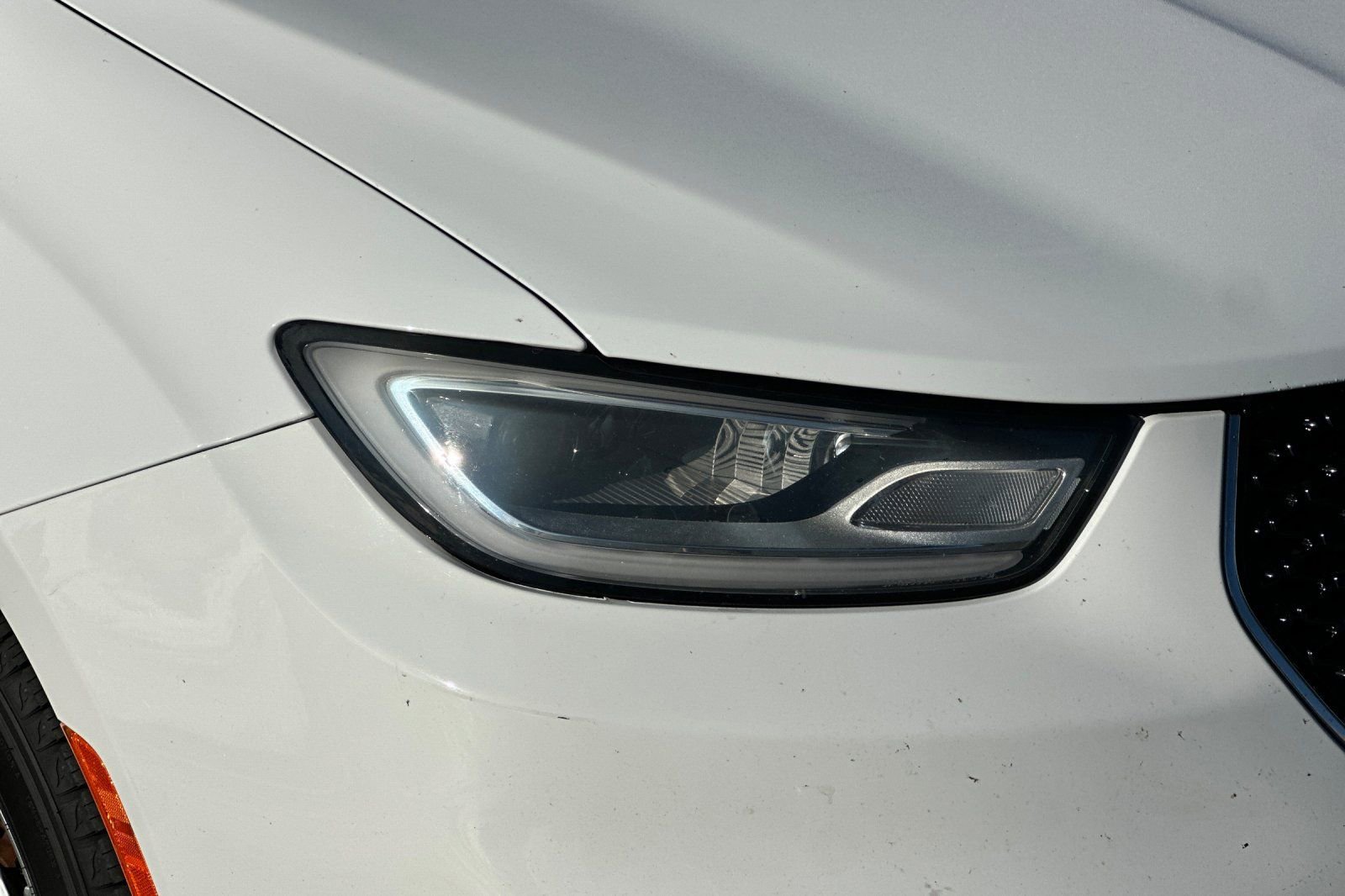 Used 2022 Chrysler Pacifica Touring-L image 44