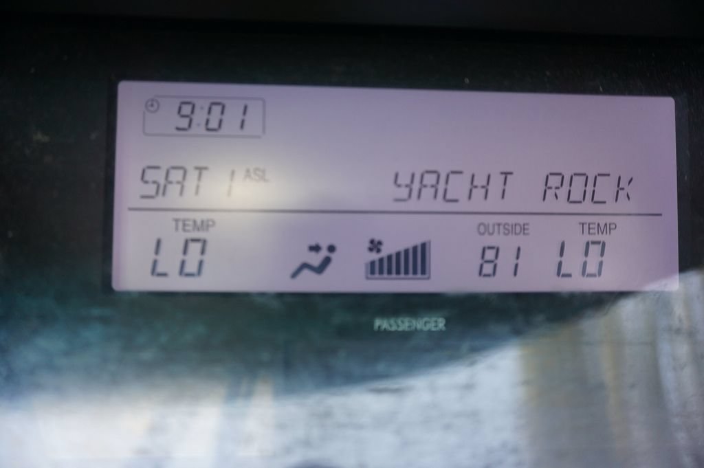 Used 2012 Lexus RX 350 FWD w/ Premium Pkg image 9