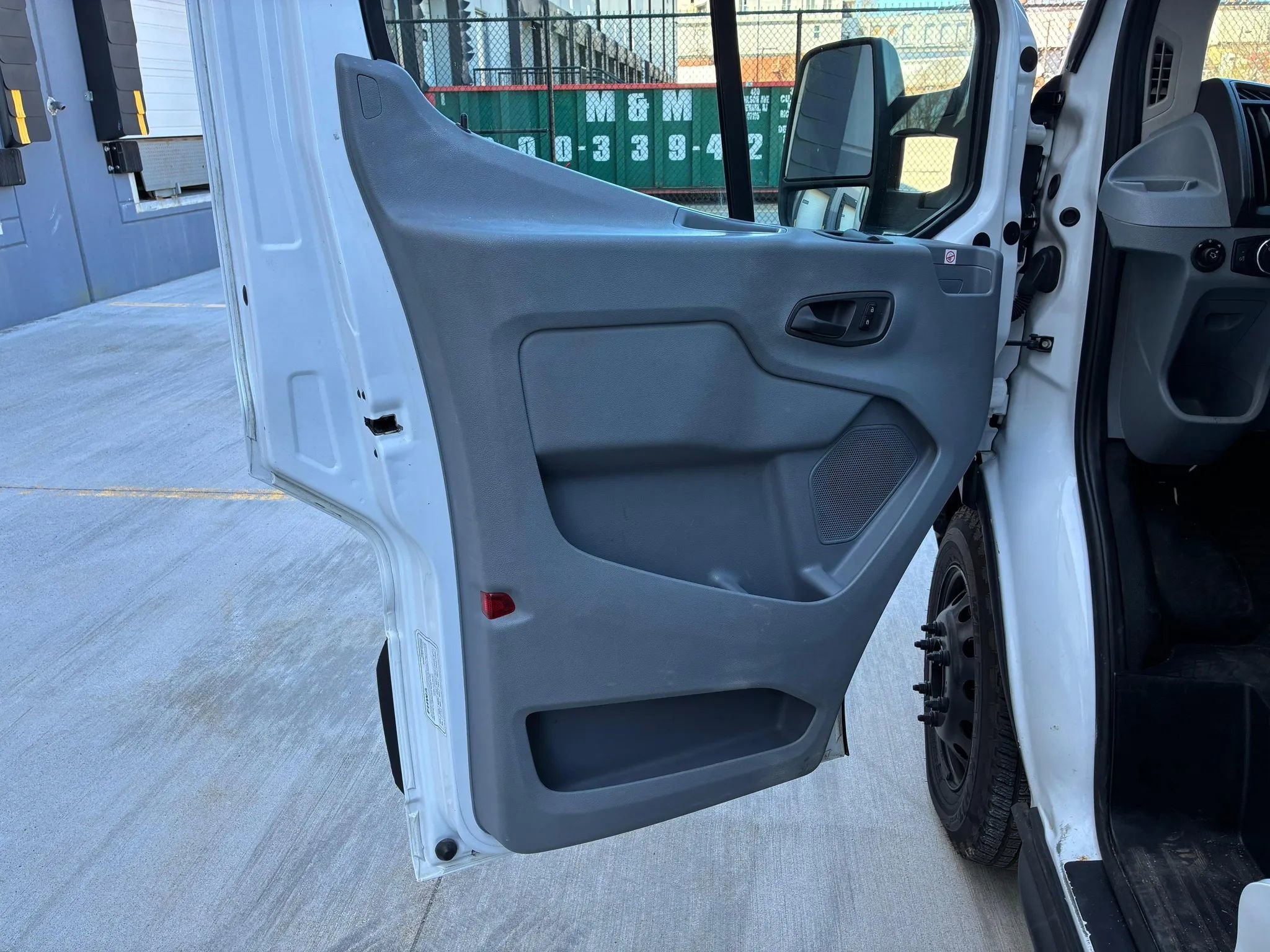 Used 2019 Ford Transit 350 156 DRW RWD image 9