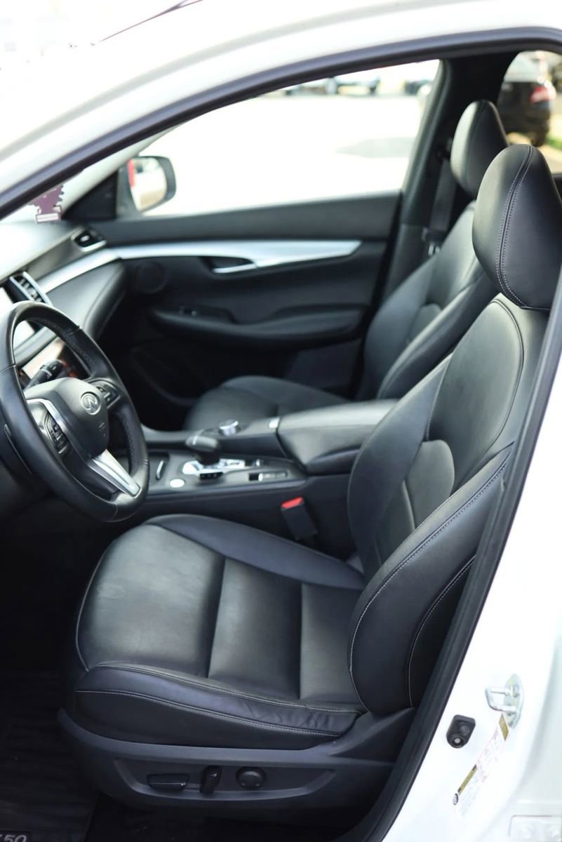 Used 2021 INFINITI QX50 Luxe AWD/4WD image 19