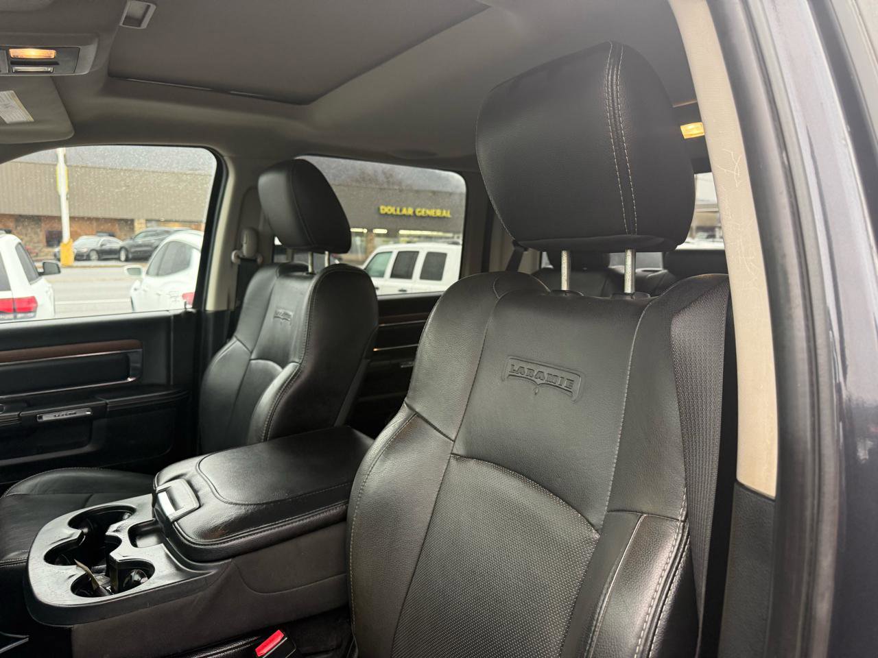 Used 2013 RAM 1500 Laramie w/ Convenience Group image 24