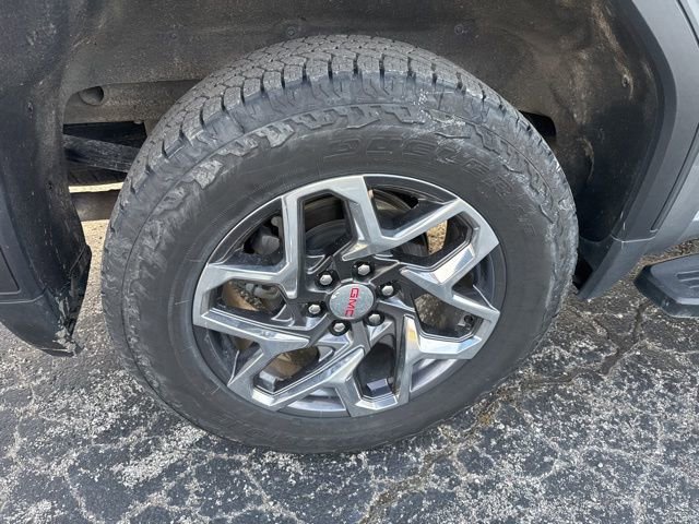 Used 2022 GMC Sierra 1500 SLT w/ SLT Premium Package image 11