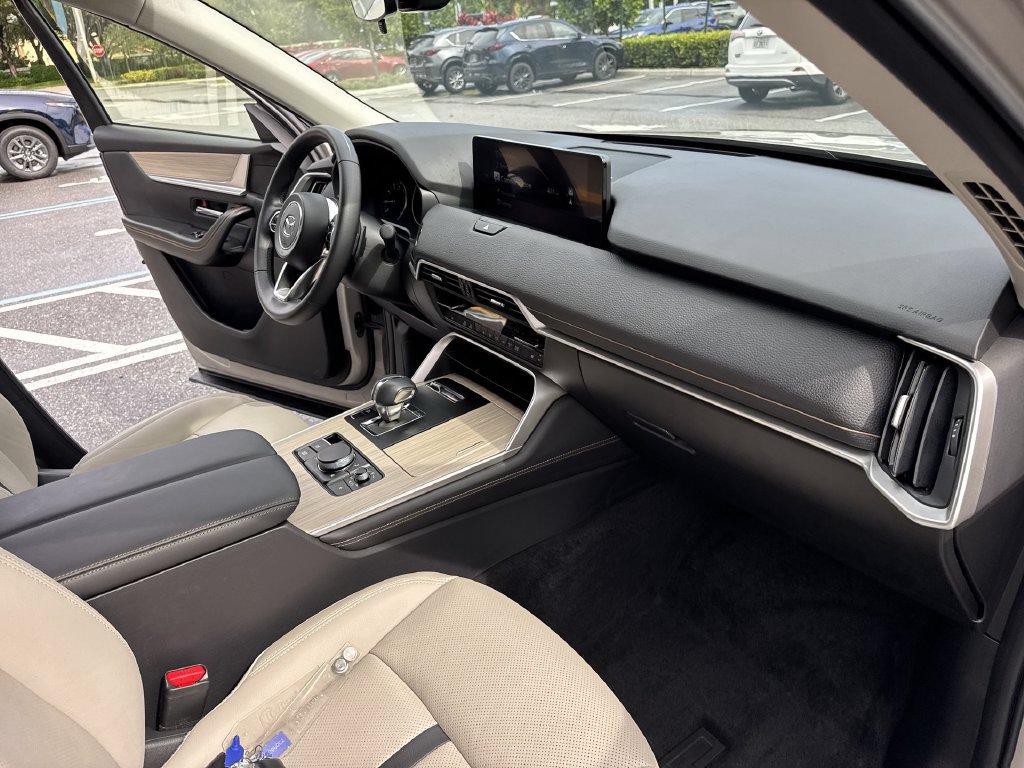 Certified 2025 MAZDA CX-90 3.3 Turbo w/ Preferred Package AWD/4WD image 32