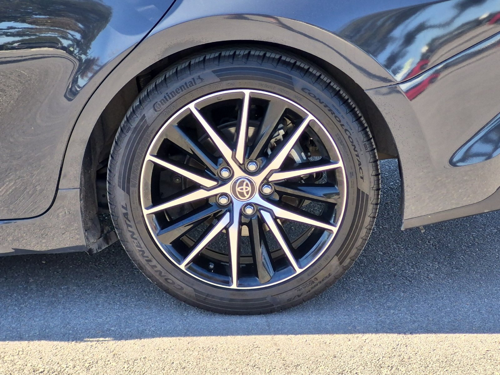Certified 2025 Toyota Camry SE FWD image 22