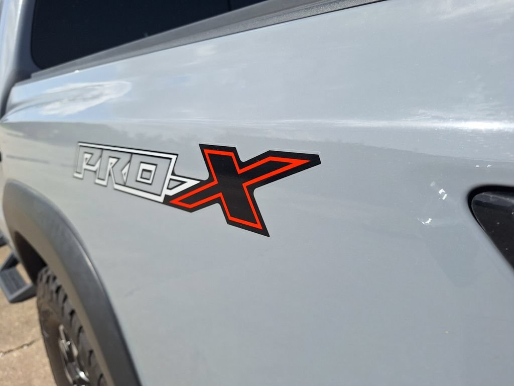 Used 2023 Nissan Frontier Pro-X w/ Technology Package RWD image 26