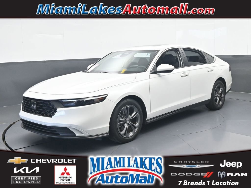 Used 2023 Honda Accord EX image 1