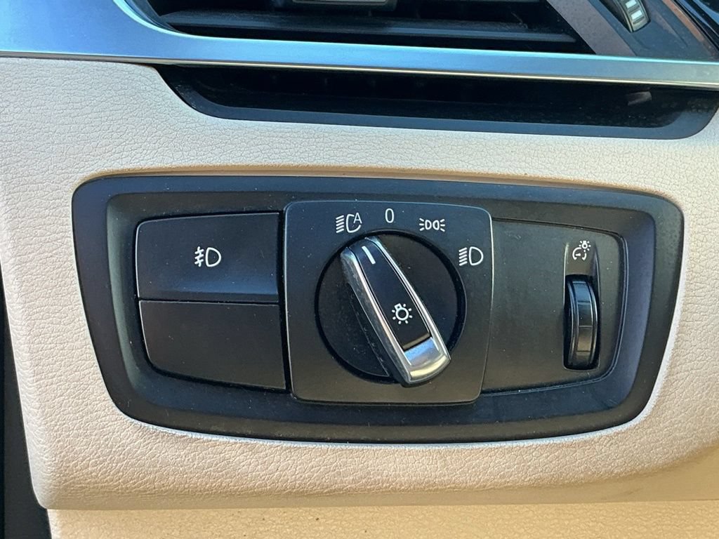 Used 2016 BMW X1 xDrive28i AWD/4WD image 15