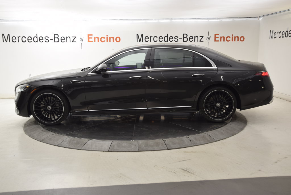 New 2027 Mercedes-Benz S 580 4MATIC Sedan image 3