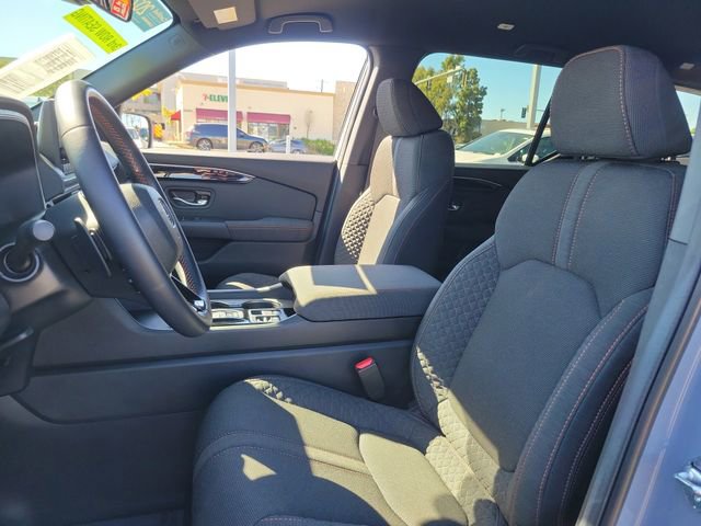 Certified 2025 Honda Pilot Sport image 17