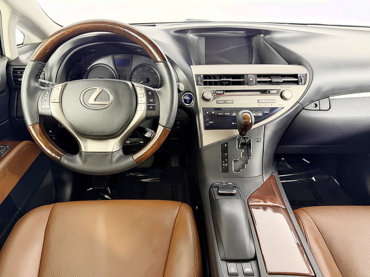 Used 2015 Lexus RX 450h AWD image 54