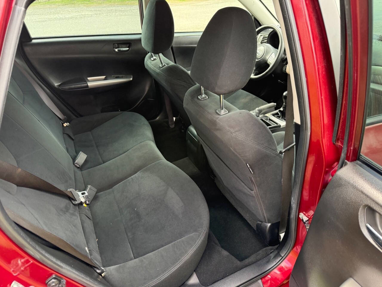 Used 2010 Subaru Impreza 2.5i AWD/4WD image 12