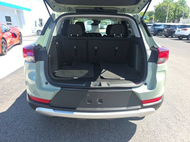 Used 2026 Chevrolet TrailBlazer LT AWD/4WD image 30