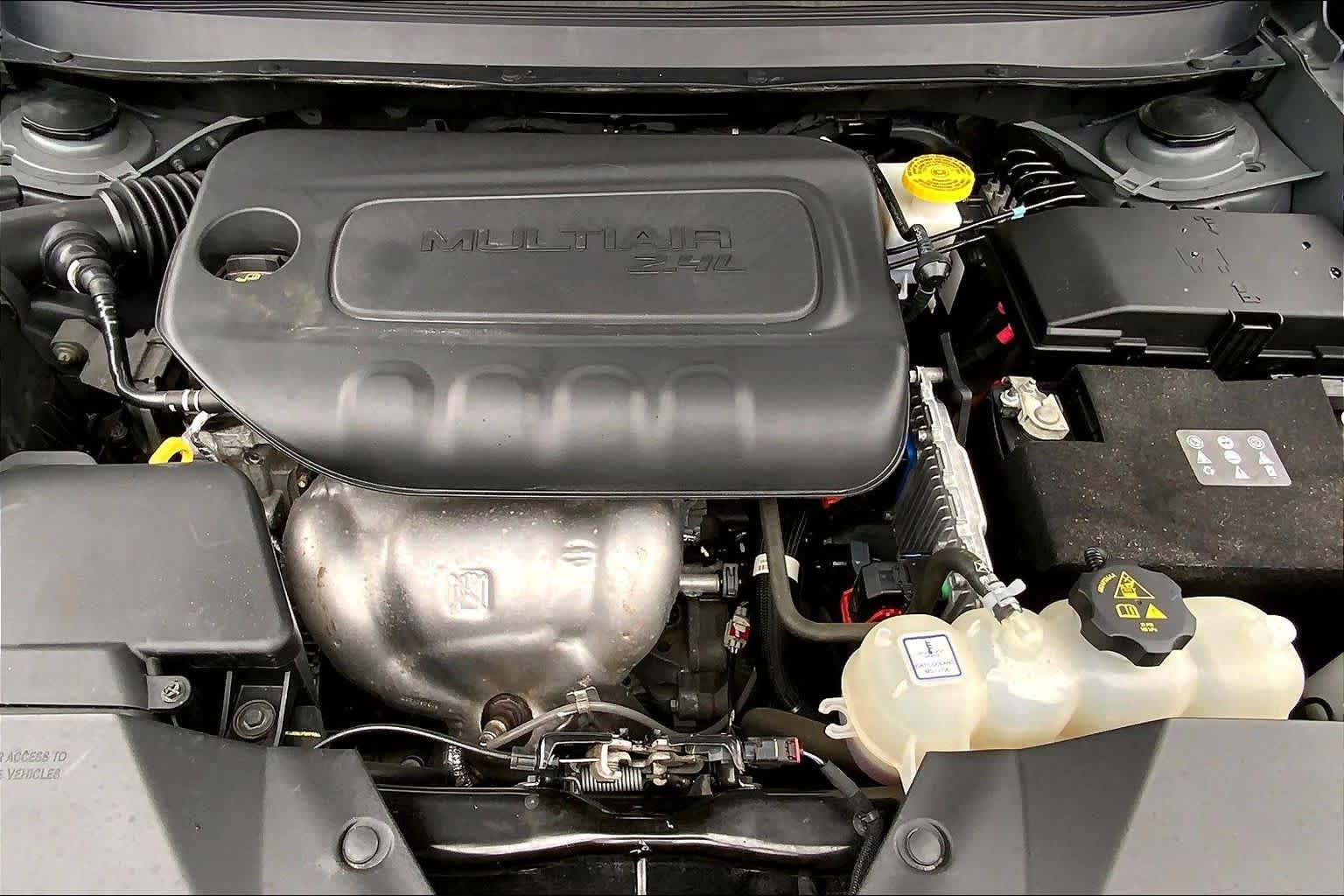 Used 2023 Jeep Cherokee Altitude Lux AWD/4WD image 30