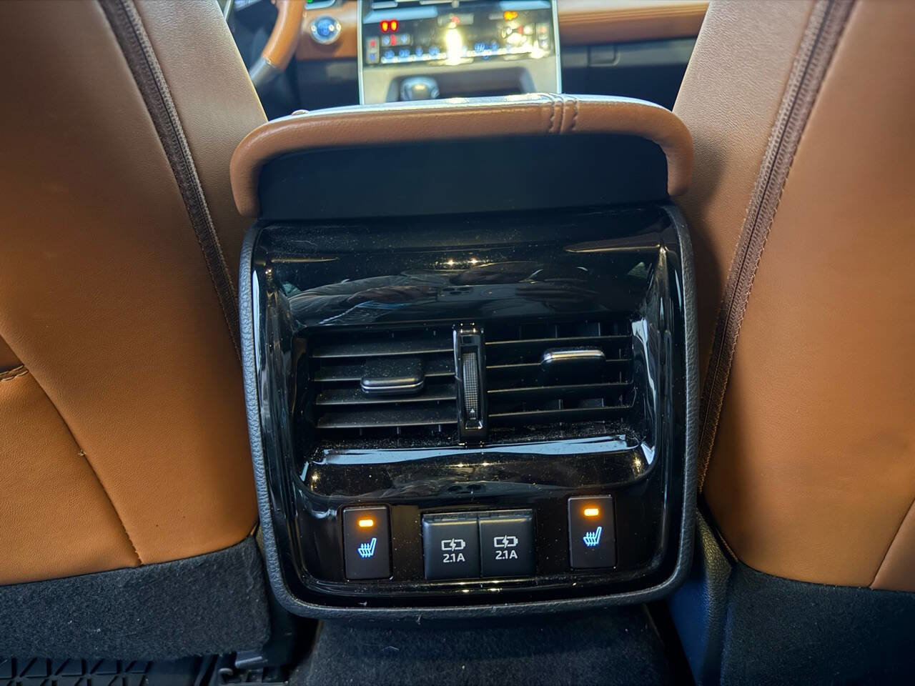 Used 2019 Toyota Avalon Limited w/ Advanced Safety Package image 30