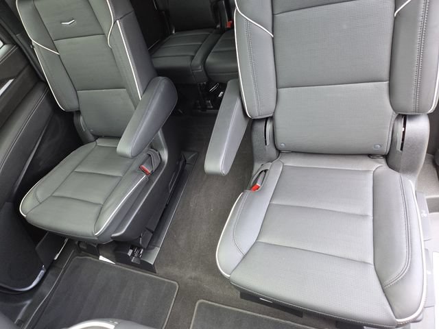 Used 2026 Cadillac Escalade ESV Luxury AWD/4WD image 32