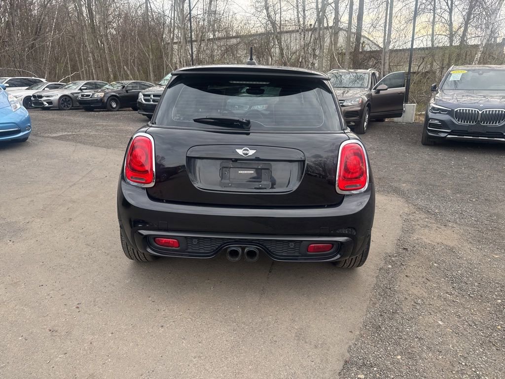 Used 2018 MINI Cooper S image 14