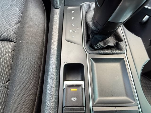 Used 2019 Volkswagen Atlas S FWD image 8
