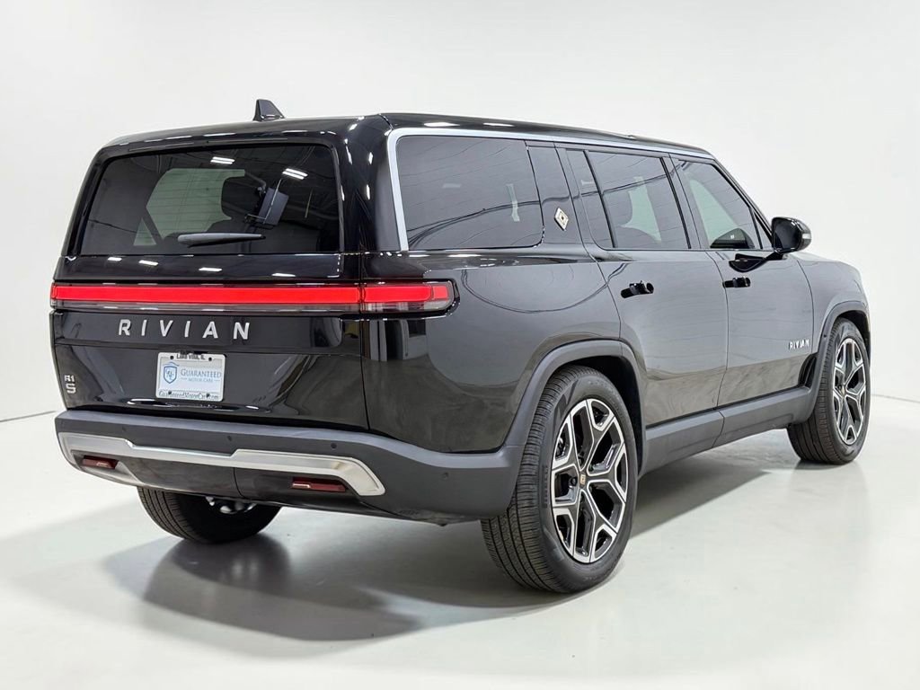 Used 2024 Rivian R1S Adventure AWD/4WD image 16