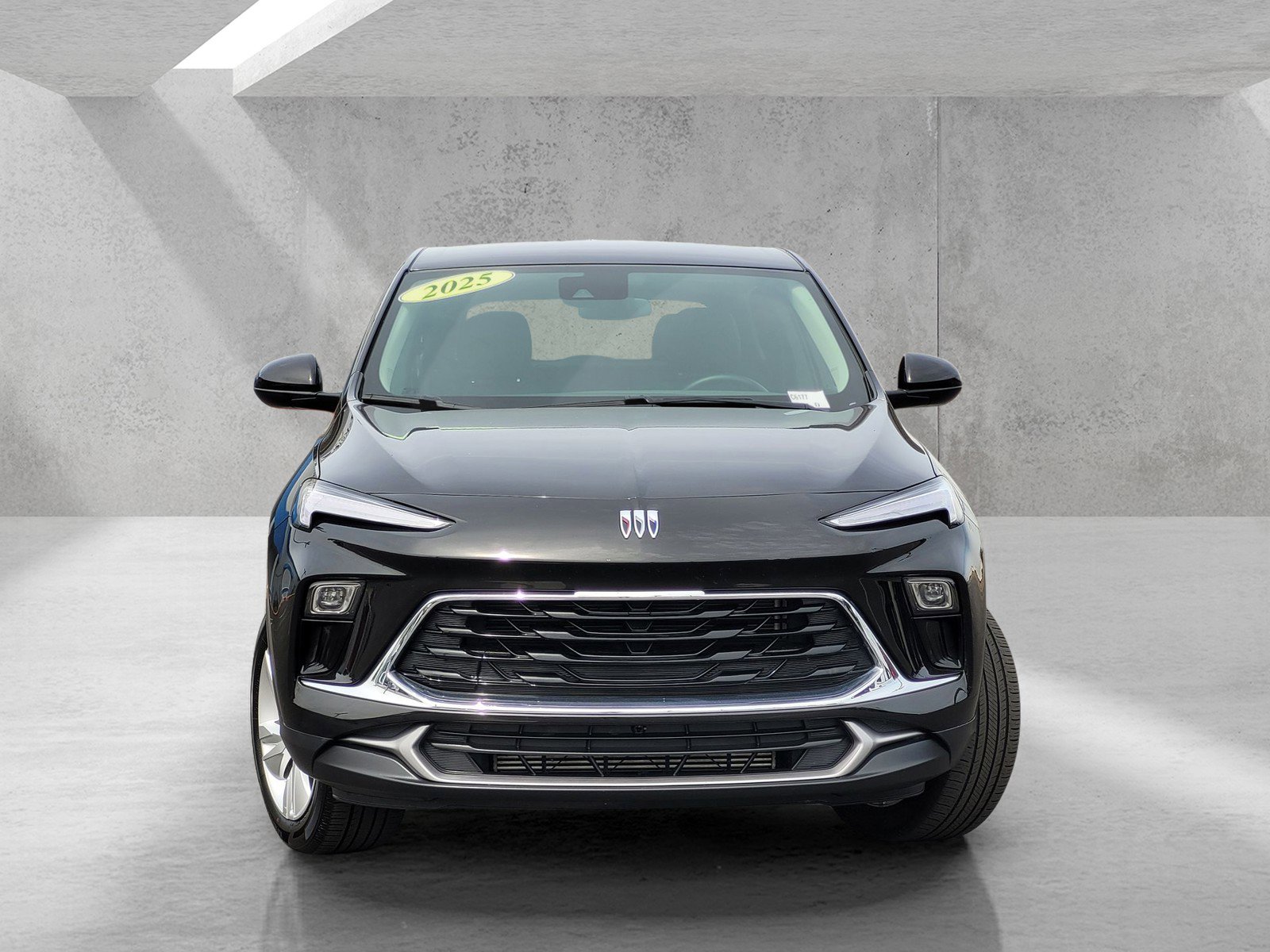 Used 2025 Buick Encore GX Preferred image 2