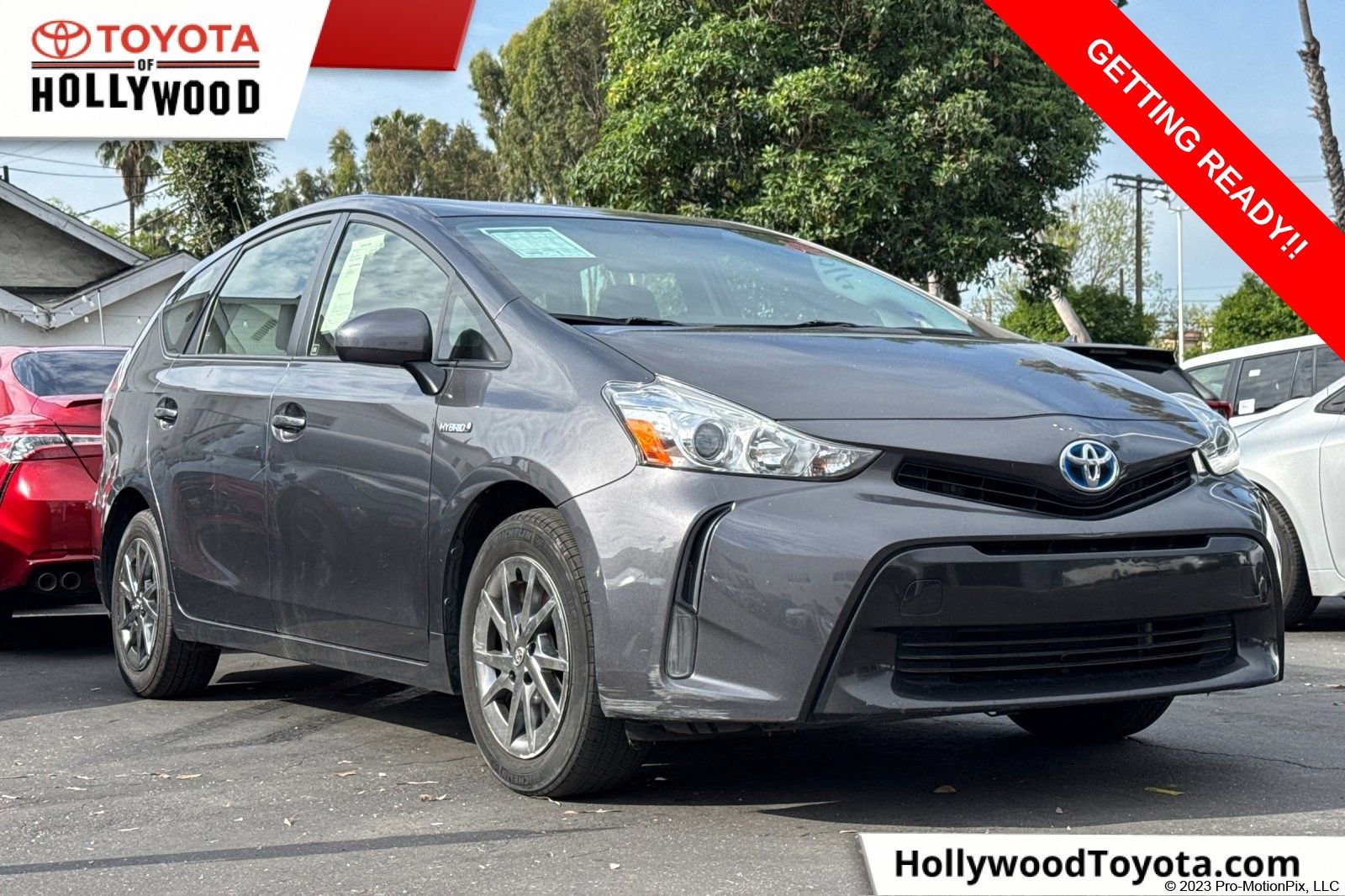 Certified 2017 Toyota Prius V Four image 1