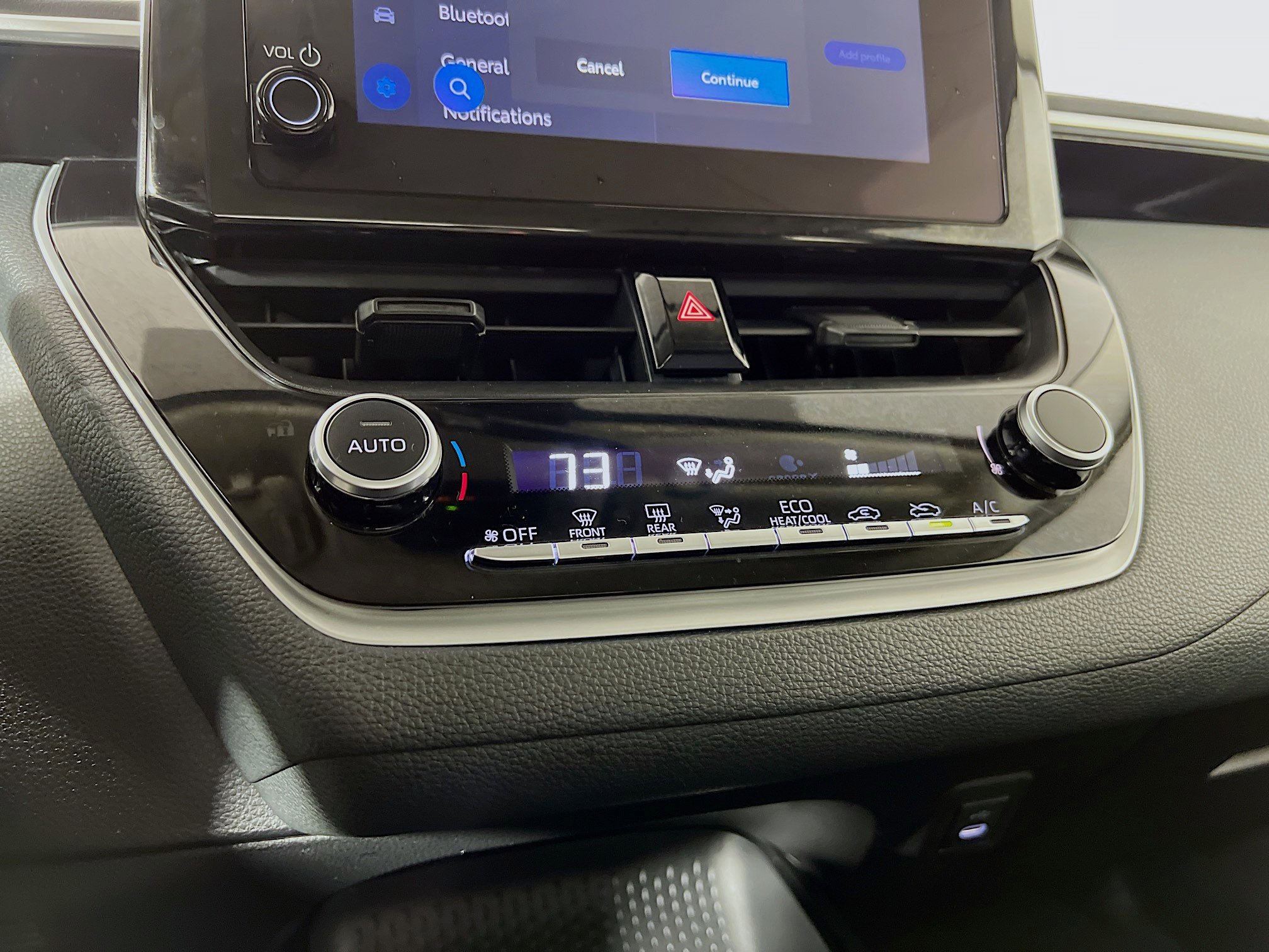 Certified 2025 Toyota Corolla LE image 16