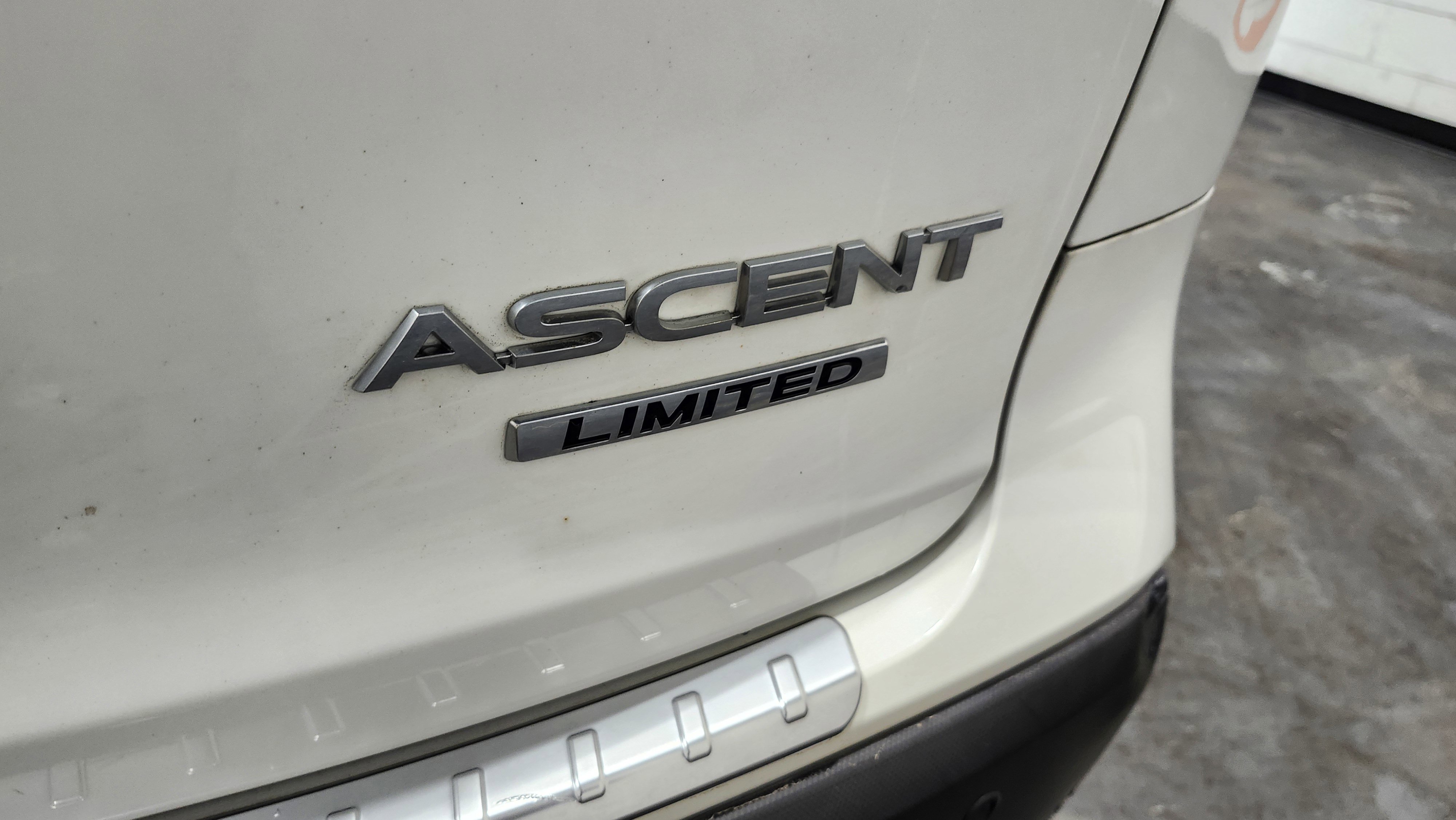 Used 2021 Subaru Ascent Limited w/ Technology Package image 22