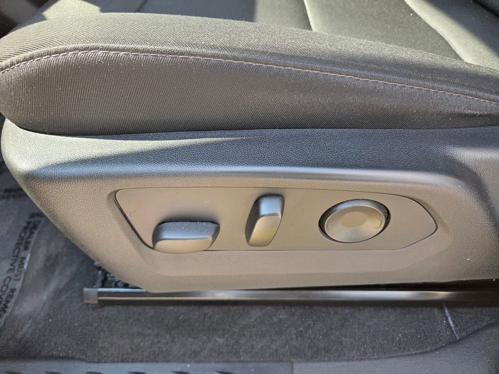 Certified 2023 Chevrolet Colorado Trail Boss w/ Advanced Trailering Package image 6