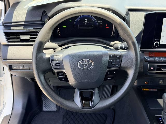 Used 2026 Toyota Camry LE FWD image 18