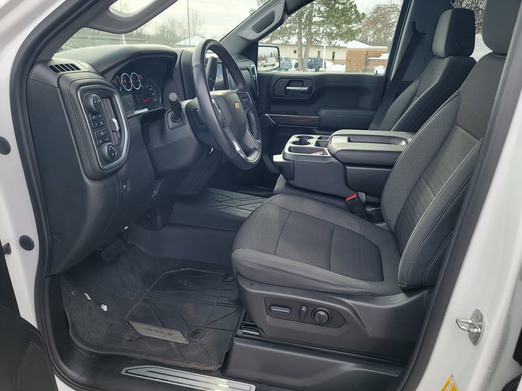 Used 2022 Chevrolet Silverado 1500 LT w/ Bed Protection Package image 12