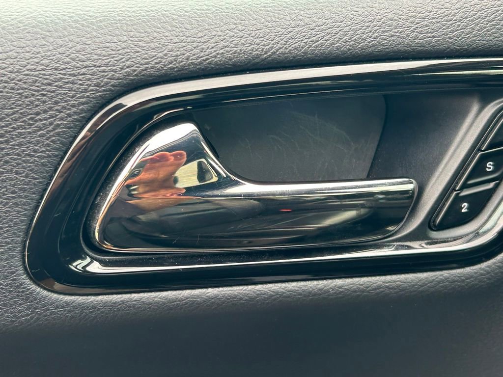 Used 2024 Dodge Durango GT image 28