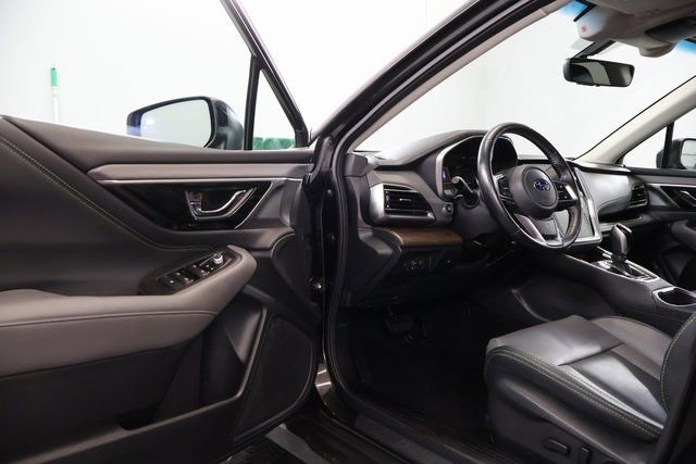 Used 2022 Subaru Outback Onyx Edition XT AWD/4WD image 8