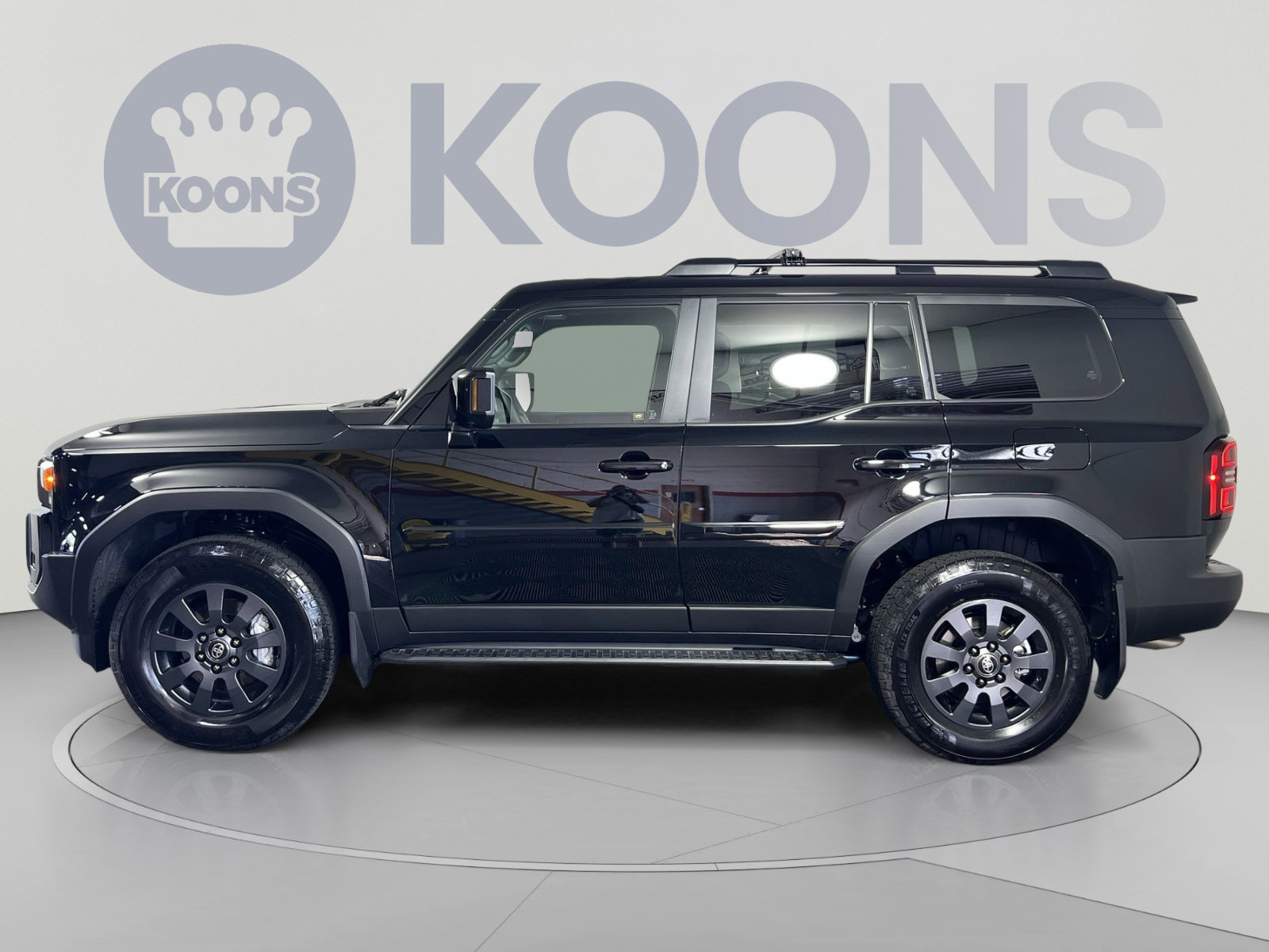 Used 2026 Toyota Land Cruiser w/ Premium Package AWD/4WD image 2