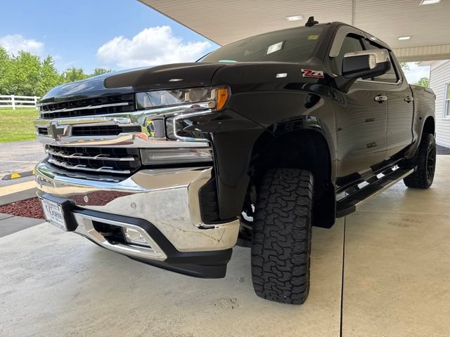 Used 2021 Chevrolet Silverado 1500 LTZ w/ LTZ Premium Package AWD/4WD image 10